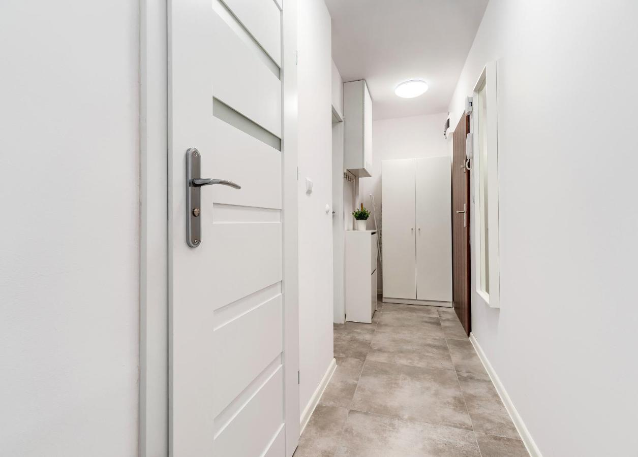 Pokoje Gdansk Zabianka - Bitwy Oliwskiej 15 Apartment Luaran gambar