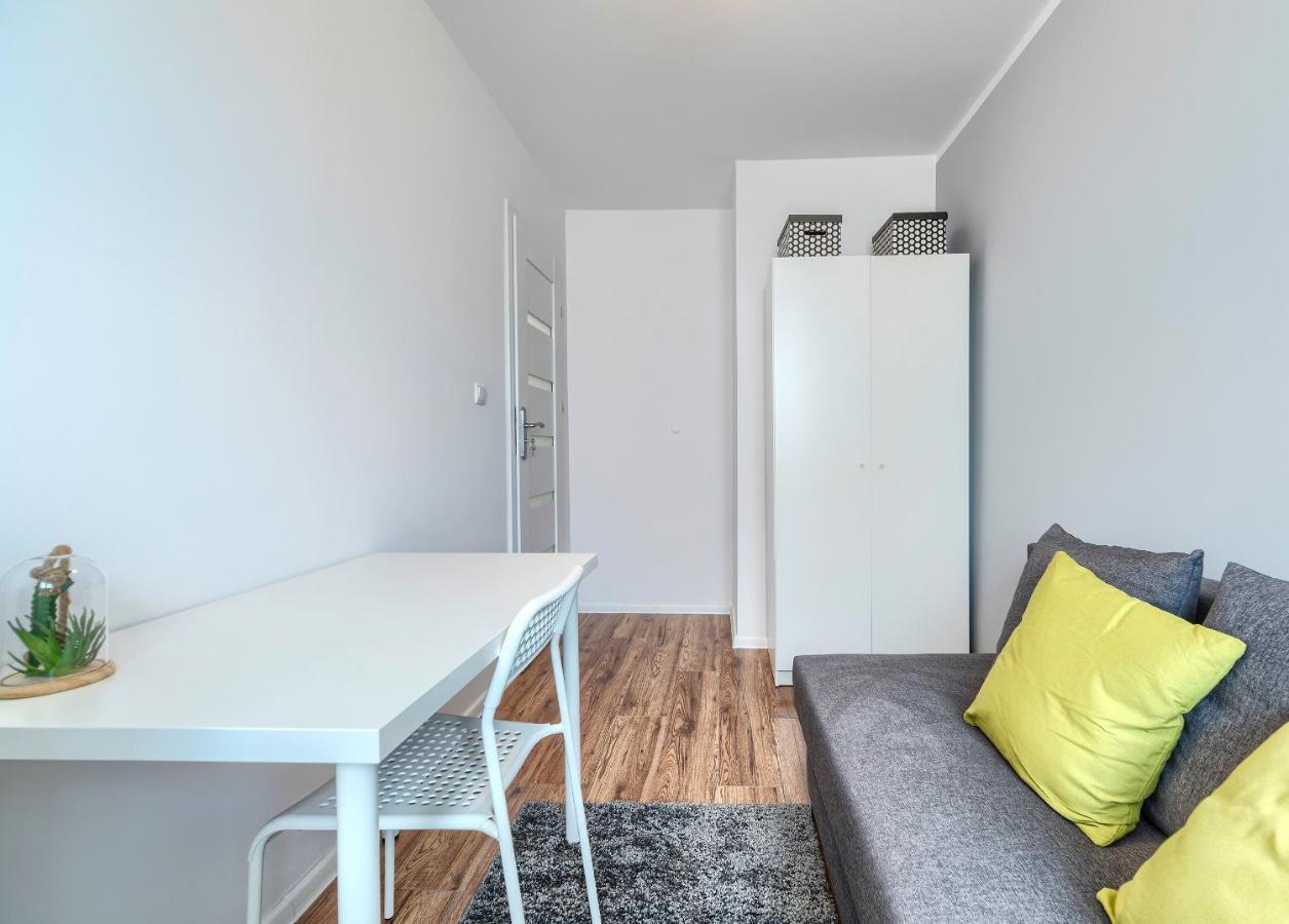 Pokoje Gdansk Zabianka - Bitwy Oliwskiej 15 Apartment Luaran gambar